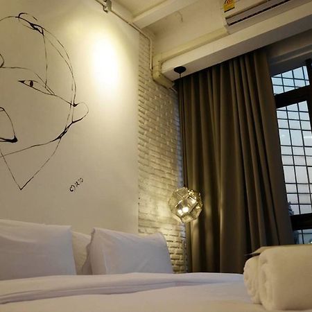 3 Howw Hostel At Sukhumvit 21 Bangkok Esterno foto