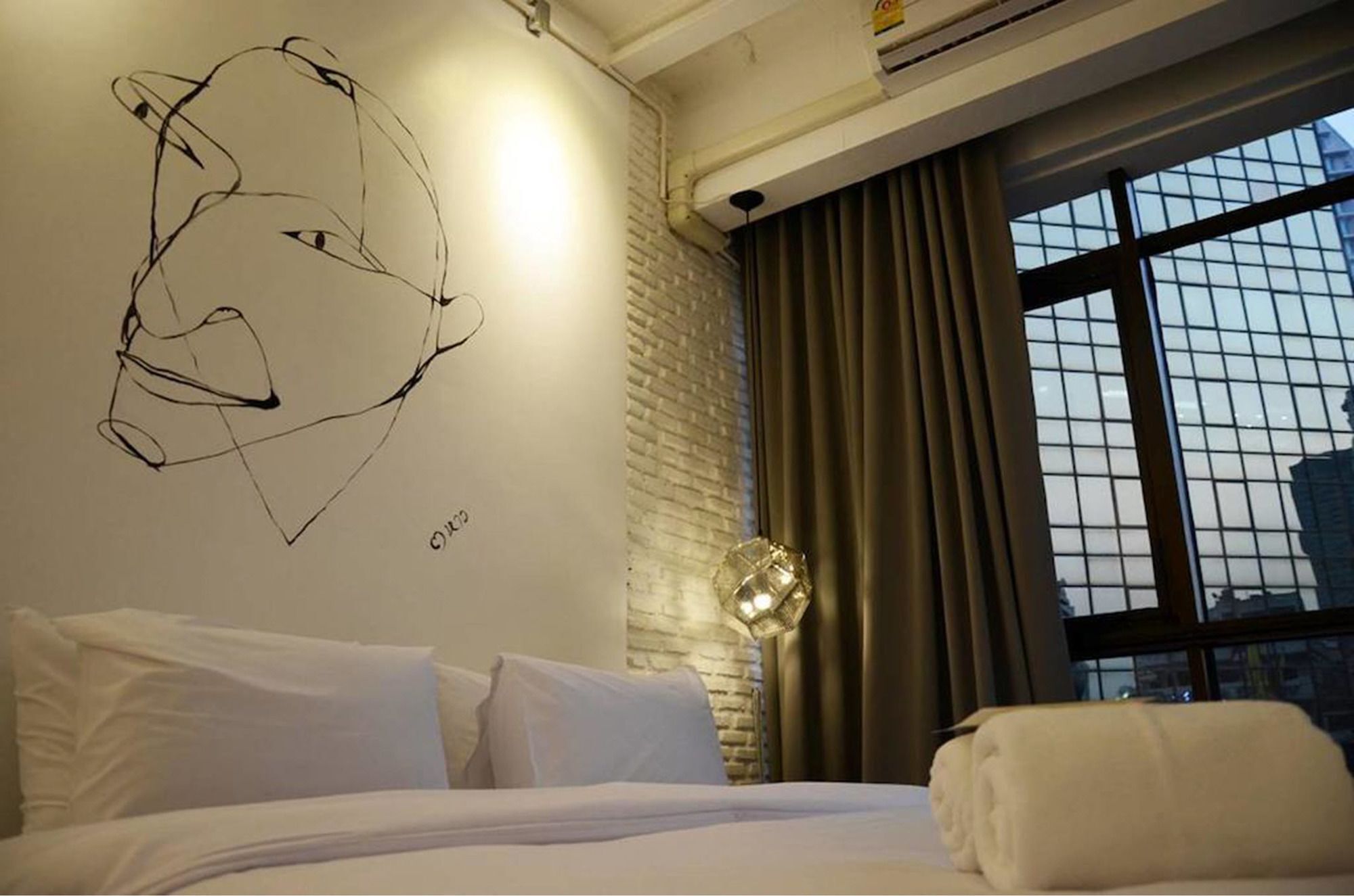 3 Howw Hostel At Sukhumvit 21 Bangkok Esterno foto