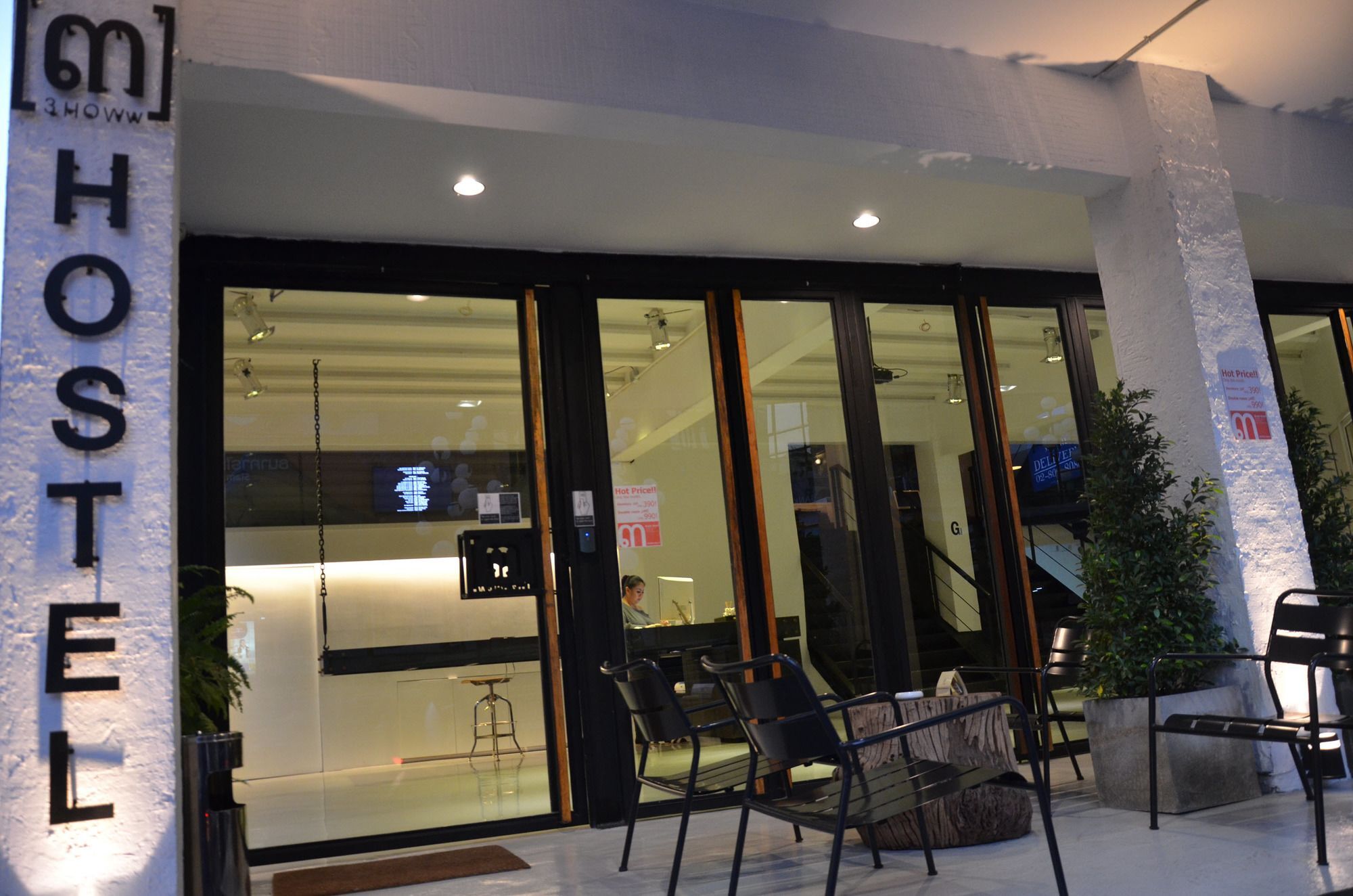 3 Howw Hostel At Sukhumvit 21 Bangkok Esterno foto
