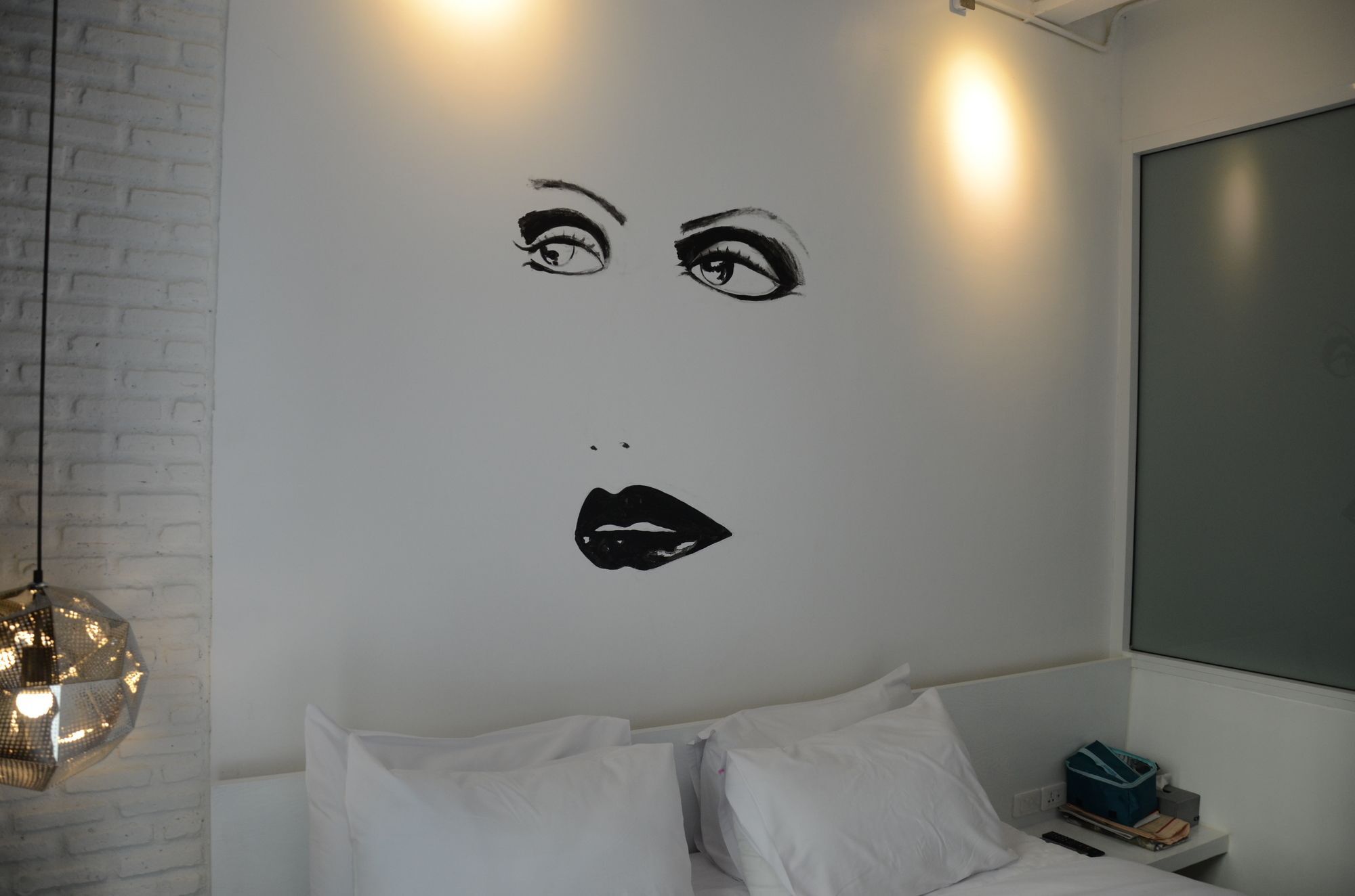 3 Howw Hostel At Sukhumvit 21 Bangkok Esterno foto